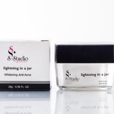S. STUDIO LIGHTENING IN A JAR